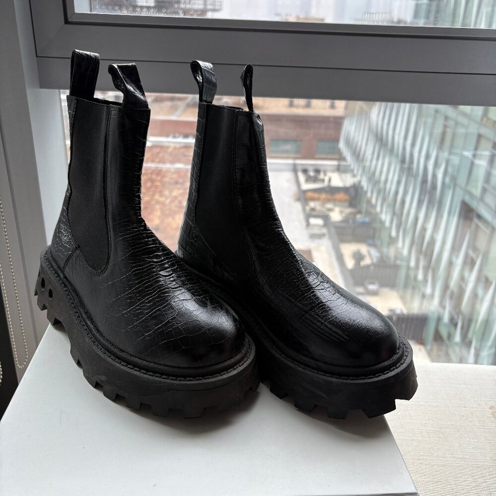 Simon Miller Boots - Chelsea scrambler